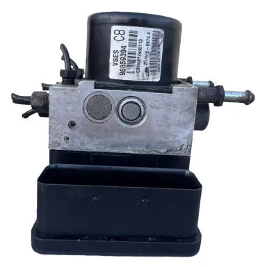 Genuine Holden Captiva ABS pump and control module assembly Part No. 96859394, clean-tested and unbolted at our Yennora NSW salvage center for 2007–2011 models. - View 1