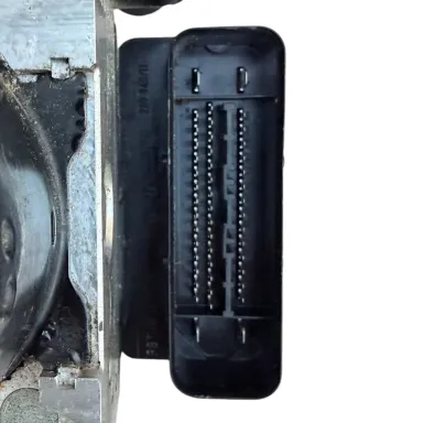 VW Golf Mk6 ABS Pump Modulator Module Part No. 1K0 614 517 BB (2009-2013) - Tested & Verified | Yennora Facility - View 3