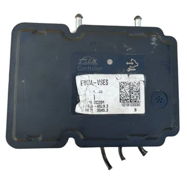 Genuine Holden Captiva ABS pump and control module assembly Part No. 96626091, clean-tested and unbolted at our Yennora NSW salvage center for 2006–2011 models. - View 2